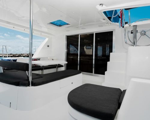 44 Leopard Catamaran 09