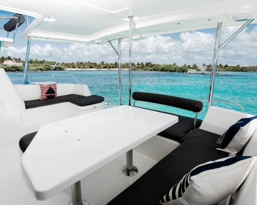 44 Leopard Catamaran 11