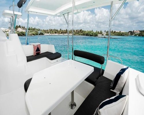 44 Leopard Catamaran 11